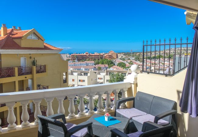 Apartamento en Los Cristianos - Phoebe's Flat Los Cristianos by LoveTenerif (Love Tenerife)