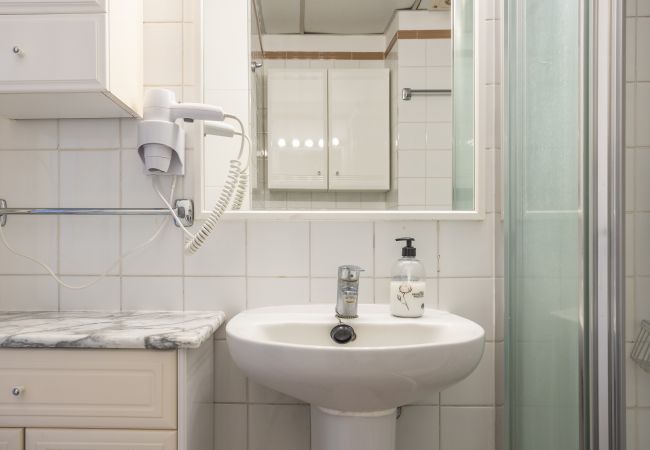 Apartamento en Los Cristianos - Castle Harbour Phoebe's Flat Los Cristianos by LoveTenerife Apartamento en Los Cristianos - Castle Harbour Phoebe's Flat Los Cristianos by LoveTenerife