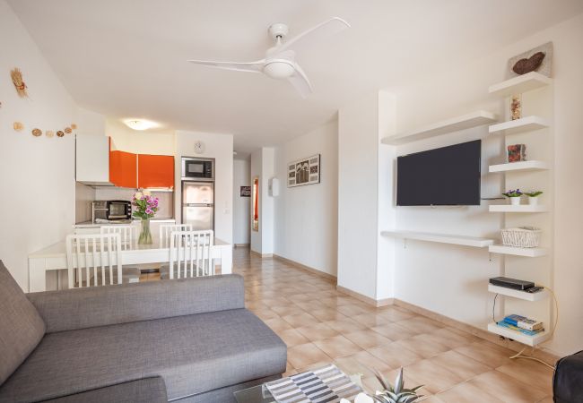 Apartamento en Los Cristianos - Phoebe's Flat Los Cristianos by LoveTenerif (Love Tenerife)