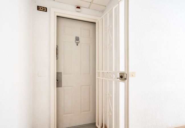 Apartamento en Los Cristianos - Castle Harbour Phoebe's Flat Los Cristianos by LoveTenerife Apartamento en Los Cristianos - Castle Harbour Phoebe's Flat Los Cristianos by LoveTenerife