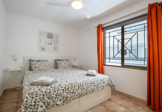 Apartamento en Los Cristianos - Castle Harbour Phoebe's Flat Los Cristianos by LoveTenerife Apartamento en Los Cristianos - Castle Harbour Phoebe's Flat Los Cristianos by LoveTenerife