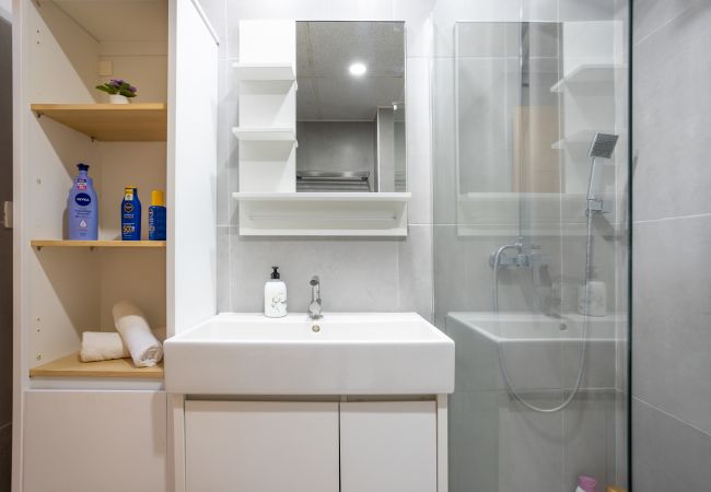 Apartamento en Los Cristianos - Castle Harbour Feel like home Flat Los Cristianos by LoveTenerife Apartamento en Los Cristianos - Castle Harbour Feel like home Flat Los Cristianos by LoveTenerife