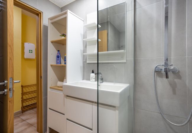 Apartamento en Los Cristianos - Castle Harbour Feel like home Flat Los Cristianos by LoveTenerife Apartamento en Los Cristianos - Castle Harbour Feel like home Flat Los Cristianos by LoveTenerife
