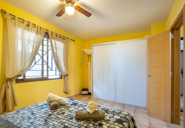 Apartamento en Los Cristianos - Castle Harbour Feel like home Flat Los Cristianos by LoveTenerife Apartamento en Los Cristianos - Castle Harbour Feel like home Flat Los Cristianos by LoveTenerife