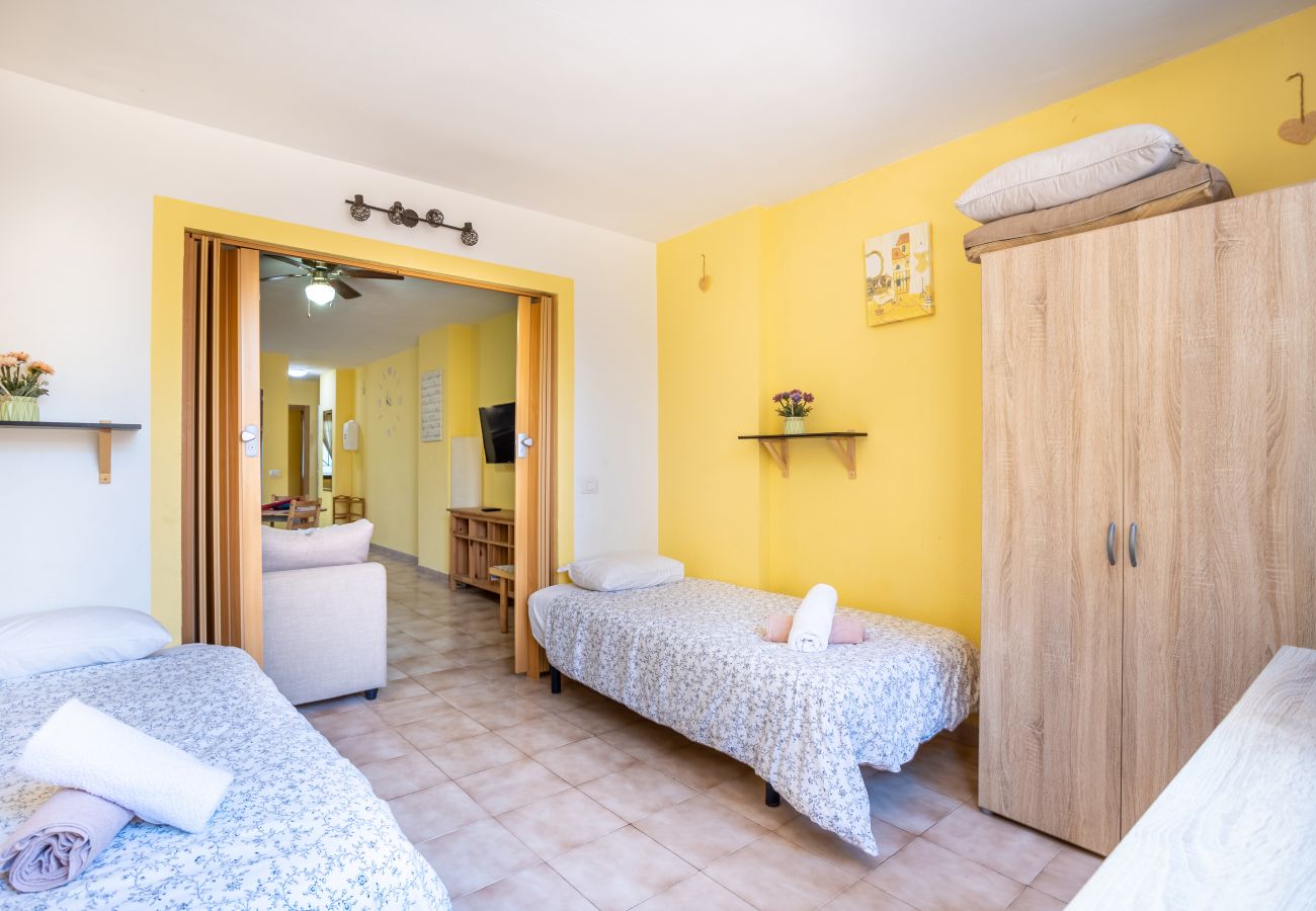 Apartamento en Los Cristianos - Castle Harbour Feel like home Flat Los Cristianos by LoveTenerife
