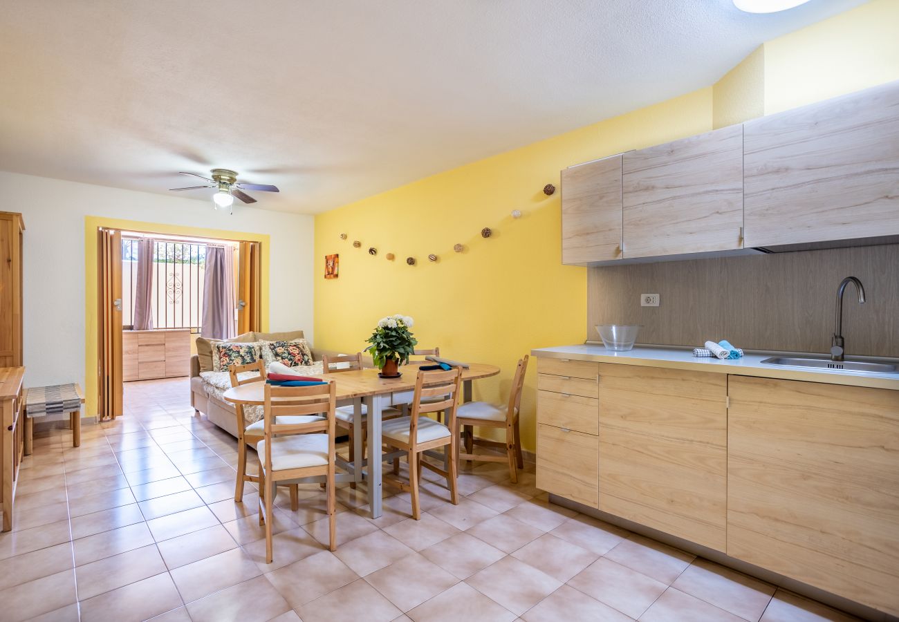 Apartamento en Los Cristianos - Feel like home Flat Los Cristianos by LoveTenerife (Love Tenerife)