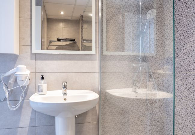 Apartamento en Los Cristianos - Castle Harbour Matthew’s Flat Los Cristianos by LoveTenerife Apartamento en Los Cristianos - Castle Harbour Matthew’s Flat Los Cristianos by LoveTenerife
