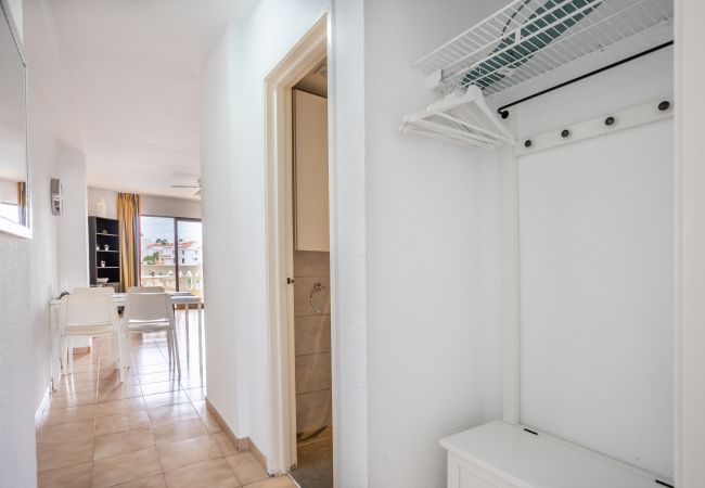 Apartamento en Los Cristianos - Castle Harbour Matthew’s Flat Los Cristianos by LoveTenerife Apartamento en Los Cristianos - Castle Harbour Matthew’s Flat Los Cristianos by LoveTenerife