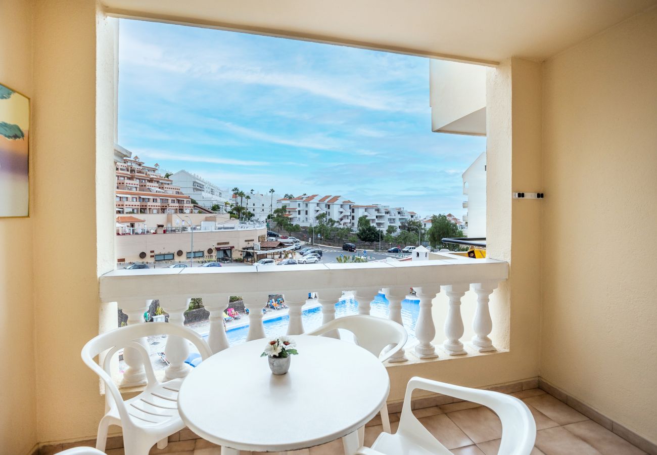 Apartamento en Los Cristianos -  Matthew’s Flat Los Cristianos by LoveTenerife (Love Tenerife)