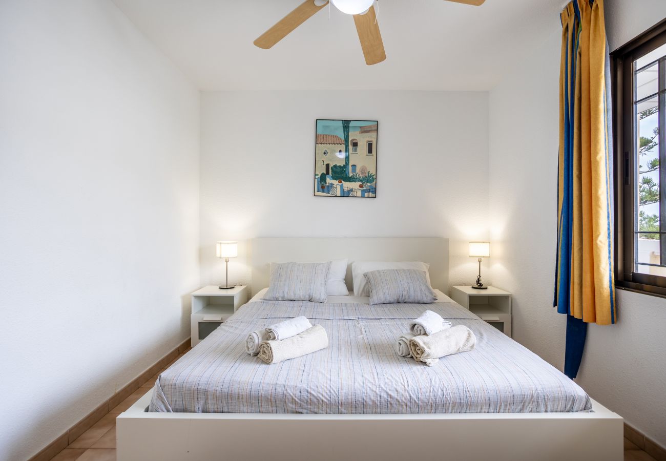 Apartamento en Los Cristianos -  Matthew’s Flat Los Cristianos by LoveTenerife (Love Tenerife)