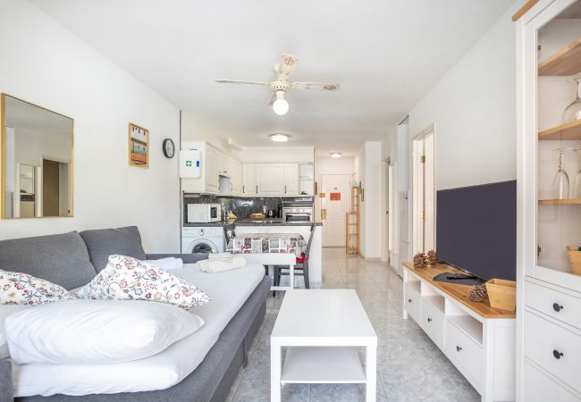 Apartamento en Los Cristianos - Castle Harbour Melanie's Flat Los Cristianos by LoveTenerife  Apartamento en Los Cristianos - Castle Harbour Melanie's Flat Los Cristianos by LoveTenerife