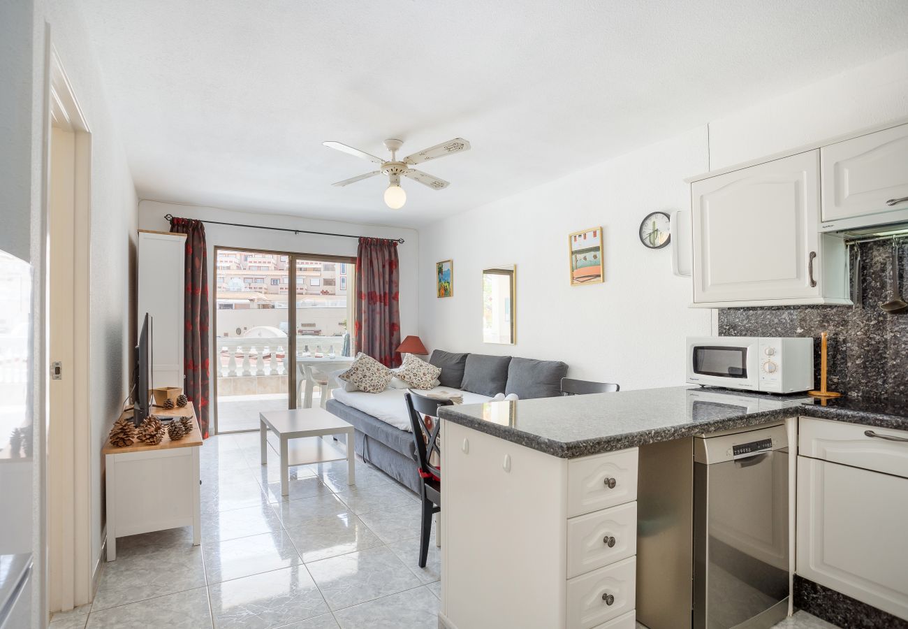 Apartamento en Los Cristianos - Melanie's Flat Los Cristianos by LoveTenerife 