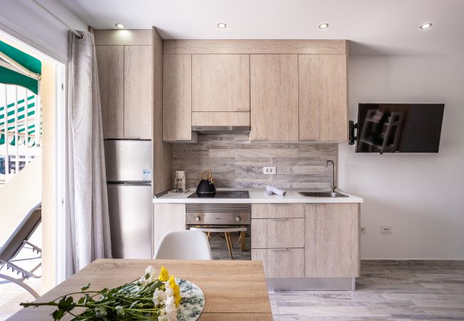 Apartamento en Costa Adeje - Mareverde Ocean View Flat by LoveTenerife (Love Tenerife) Apartamento en Costa Adeje - Mareverde Ocean View Flat by LoveTenerife (Love Tenerife)