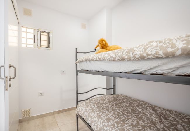 Apartamento en Los Cristianos - Family Home near Ocean Los Cristianos LoveTenerife (Love Tenerife) Apartamento en Los Cristianos - Family Home near Ocean Los Cristianos LoveTenerife (Love Tenerife)