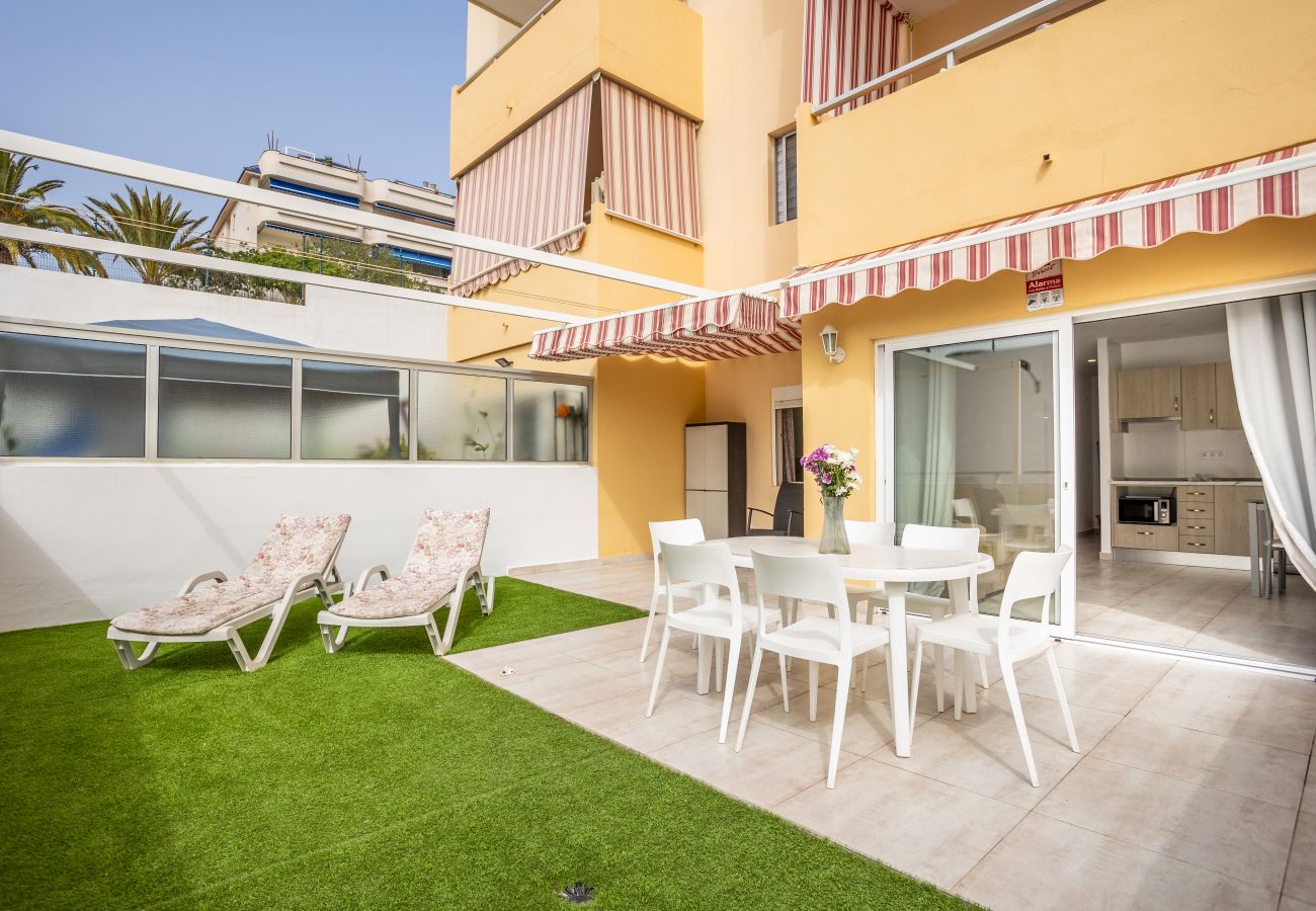 Apartamento en Los Cristianos - Family Home near Ocean Los Cristianos LoveTenerife (Love Tenerife)