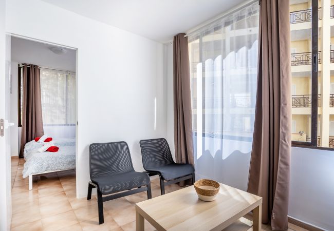 Apartamento en Los Cristianos - Castle Harbour Feel like home Flat II Los Cristianos LoveTenerife Apartamento en Los Cristianos - Castle Harbour Feel like home Flat II Los Cristianos LoveTenerife
