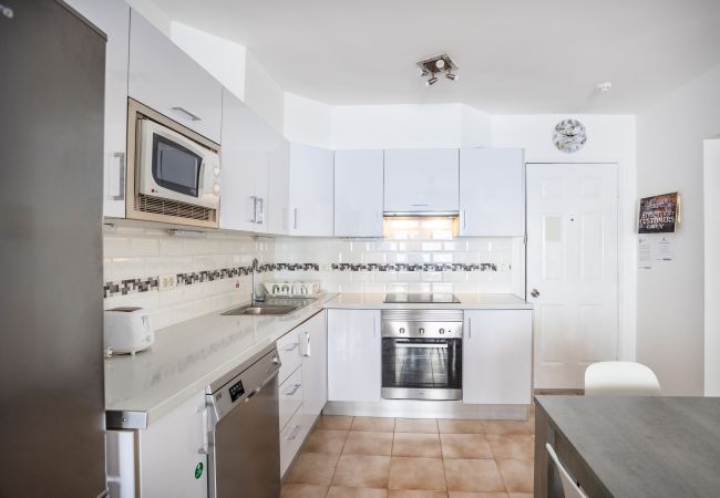 Apartamento en Los Cristianos - Castle Harbour Feel like home Flat II Los Cristianos LoveTenerife Apartamento en Los Cristianos - Castle Harbour Feel like home Flat II Los Cristianos LoveTenerife