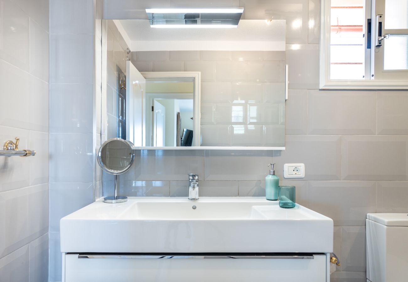 Apartamento en Los Cristianos - Best Panoramatic View Home in Los Cristianos by Love Tenerife