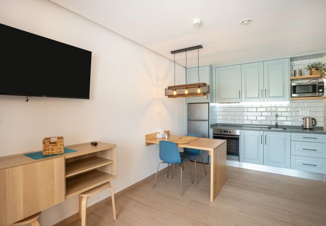 Apartamento en Adeje -  Costa Adeje Pool View Orlando Home by LoveTenerife (Love Tenerife) Apartamento en Adeje -  Costa Adeje Pool View Orlando Home by LoveTenerife (Love Tenerife)