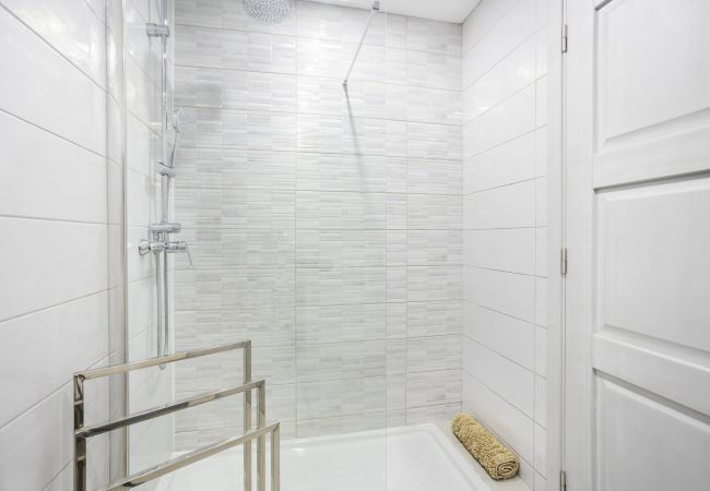 Apartamento en Adeje -  Costa Adeje Pool View Orlando Home by LoveTenerife (Love Tenerife) Apartamento en Adeje -  Costa Adeje Pool View Orlando Home by LoveTenerife (Love Tenerife)