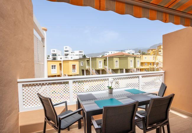 Apartamento en Adeje -  Costa Adeje Pool View Orlando Home by LoveTenerife (Love Tenerife) Apartamento en Adeje -  Costa Adeje Pool View Orlando Home by LoveTenerife (Love Tenerife)