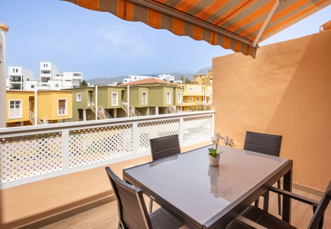 Apartamento en Adeje -  Costa Adeje Pool View Orlando Home by LoveTenerife (Love Tenerife) Apartamento en Adeje -  Costa Adeje Pool View Orlando Home by LoveTenerife (Love Tenerife)
