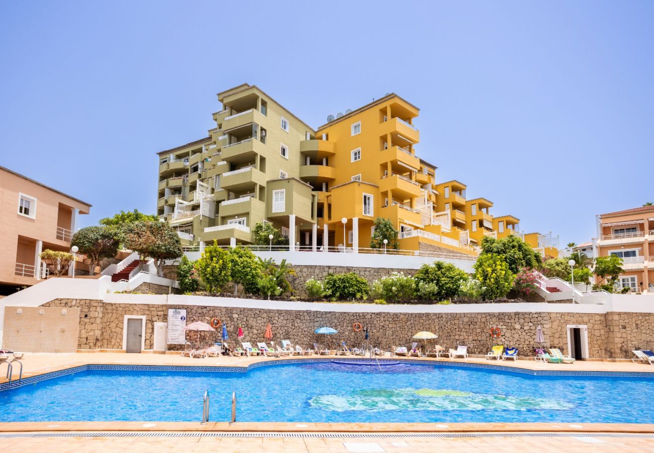 Apartamento en Adeje -  Costa Adeje Pool View Orlando Home by LoveTenerife (Love Tenerife)