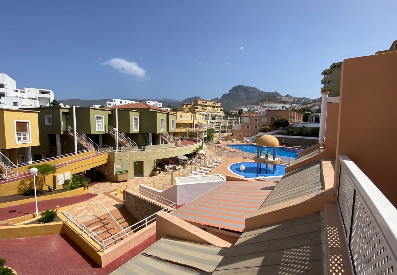 Apartamento en Adeje -  Costa Adeje Pool View Orlando Home by LoveTenerife (Love Tenerife)