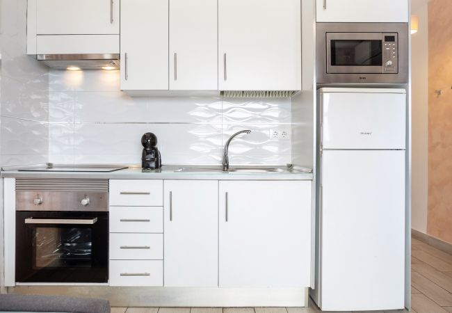 Apartamento en Adeje - Orlando Top Floor Ocean Teide view by LoveTenerife (Love Tenerife) Apartamento en Adeje - Orlando Top Floor Ocean Teide view by LoveTenerife (Love Tenerife)