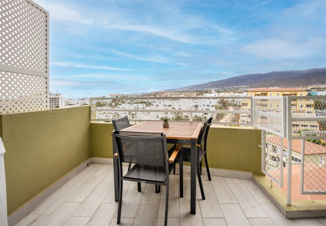Apartamento en Adeje - Orlando Top Floor Ocean Teide view by LoveTenerife (Love Tenerife) Apartamento en Adeje - Orlando Top Floor Ocean Teide view by LoveTenerife (Love Tenerife)