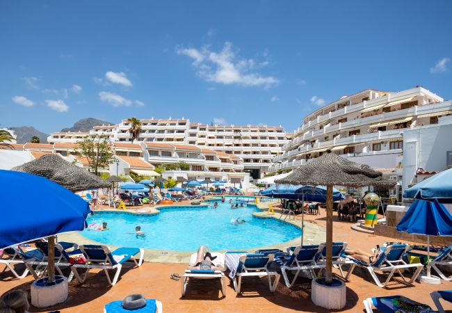 Apartamento en Costa Adeje - Garden City Pool and Sea view by LoveTenerife