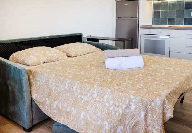 Apartamento en Adeje - Great Ocean View Torviscas Beach Home LoveTenerife  Apartamento en Adeje - Great Ocean View Torviscas Beach Home LoveTenerife