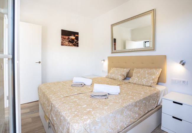 Apartamento en Adeje - Great Ocean View Torviscas Beach Home LoveTenerife  Apartamento en Adeje - Great Ocean View Torviscas Beach Home LoveTenerife