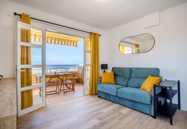 Apartamento en Adeje - Great Ocean View Torviscas Beach Home LoveTenerife  Apartamento en Adeje - Great Ocean View Torviscas Beach Home LoveTenerife