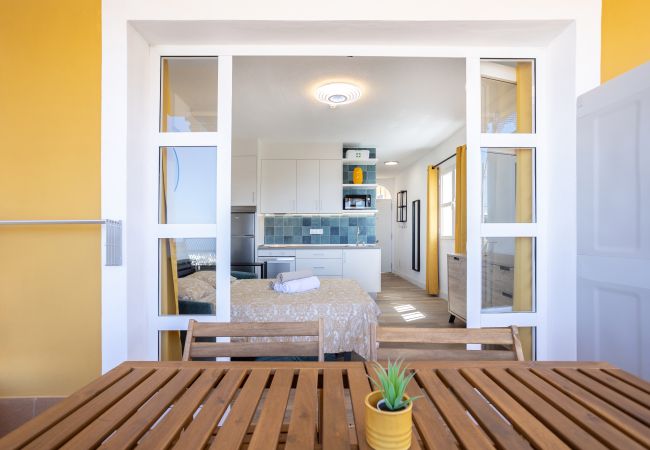 Apartamento en Adeje - Great Ocean View Torviscas Beach Home LoveTenerife  Apartamento en Adeje - Great Ocean View Torviscas Beach Home LoveTenerife