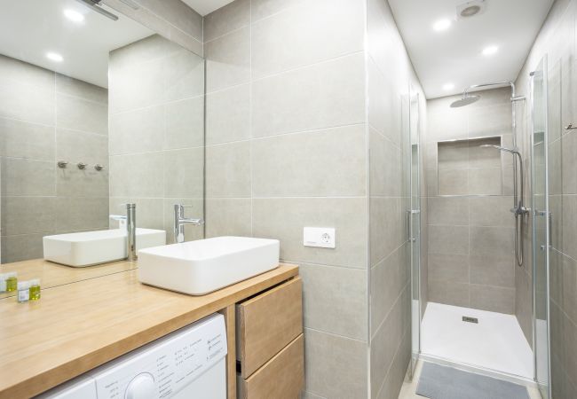 Apartamento en Los Cristianos - Castle Harbour Luxury Family Home Heated Pool Apartamento en Los Cristianos - Castle Harbour Luxury Family Home Heated Pool