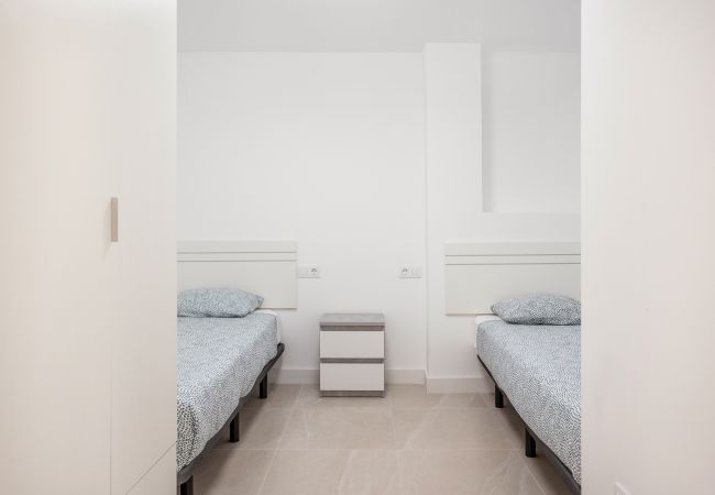 Apartamento en Los Cristianos - Castle Harbour Luxury Family Home Heated Pool Apartamento en Los Cristianos - Castle Harbour Luxury Family Home Heated Pool