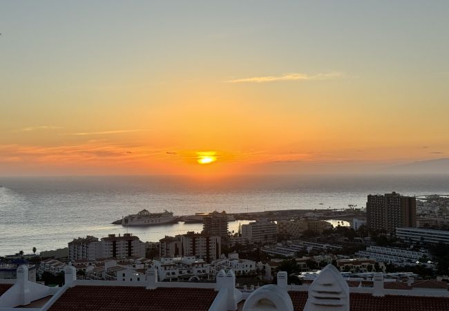 Apartamento en Los Cristianos - AMAZING LOS CRISTIANOS PANORAMATIC VIEW HOME Apartamento en Los Cristianos - AMAZING LOS CRISTIANOS PANORAMATIC VIEW HOME