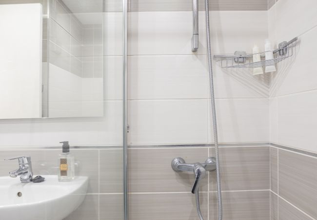 Apartamento en Los Cristianos - Castle Harbour Holiday Home Heated Pool Views by LoveTenerife Apartamento en Los Cristianos - Castle Harbour Holiday Home Heated Pool Views by LoveTenerife