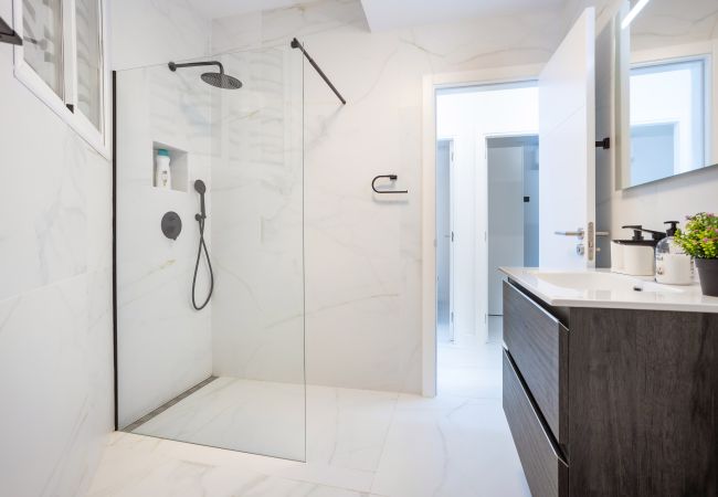 Apartamento en Adeje - Orlando Sunny Home Beach Costa Adeje Beach by LoveTenerife Apartamento en Adeje - Orlando Sunny Home Beach Costa Adeje Beach by LoveTenerife