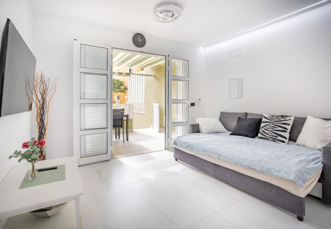 Apartamento en Adeje - Orlando Sunny Home Beach Costa Adeje Beach by LoveTenerife Apartamento en Adeje - Orlando Sunny Home Beach Costa Adeje Beach by LoveTenerife