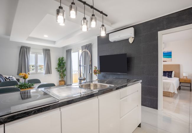 Apartamento en Adeje - Costa Adeje High Floor Family Home With Ocean Views by LoveTenerife Apartamento en Adeje - Costa Adeje High Floor Family Home With Ocean Views by LoveTenerife