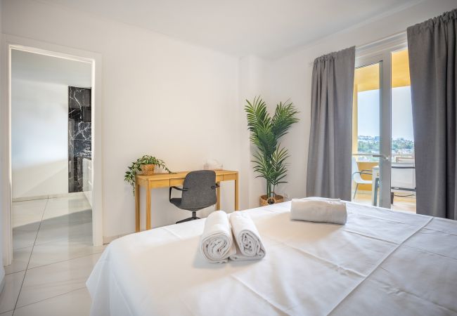 Apartamento en Adeje - Costa Adeje High Floor Family Home With Ocean Views by LoveTenerife Apartamento en Adeje - Costa Adeje High Floor Family Home With Ocean Views by LoveTenerife