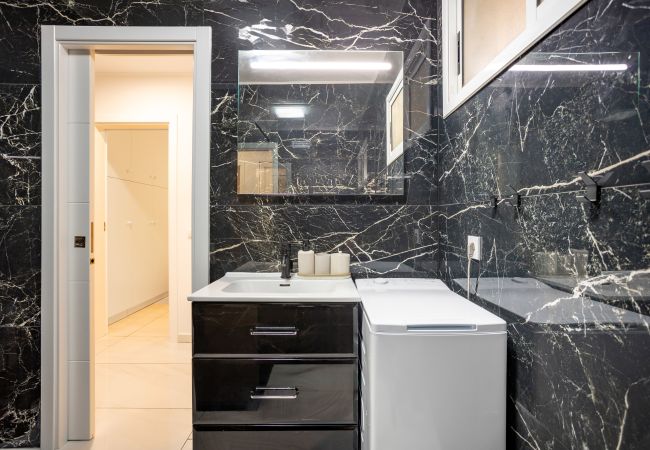 Apartamento en Adeje - Costa Adeje High Floor Family Home With Ocean Views by LoveTenerife Apartamento en Adeje - Costa Adeje High Floor Family Home With Ocean Views by LoveTenerife