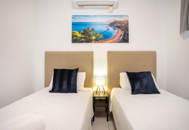 Apartamento en Adeje - Costa Adeje High Floor Family Home With Ocean Views by LoveTenerife Apartamento en Adeje - Costa Adeje High Floor Family Home With Ocean Views by LoveTenerife