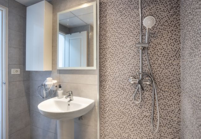 Apartment in Los Cristianos -  Castle Harbour Matthew’s Flat Los Cristianos by LoveTenerife Apartment in Los Cristianos -  Castle Harbour Matthew’s Flat Los Cristianos by LoveTenerife