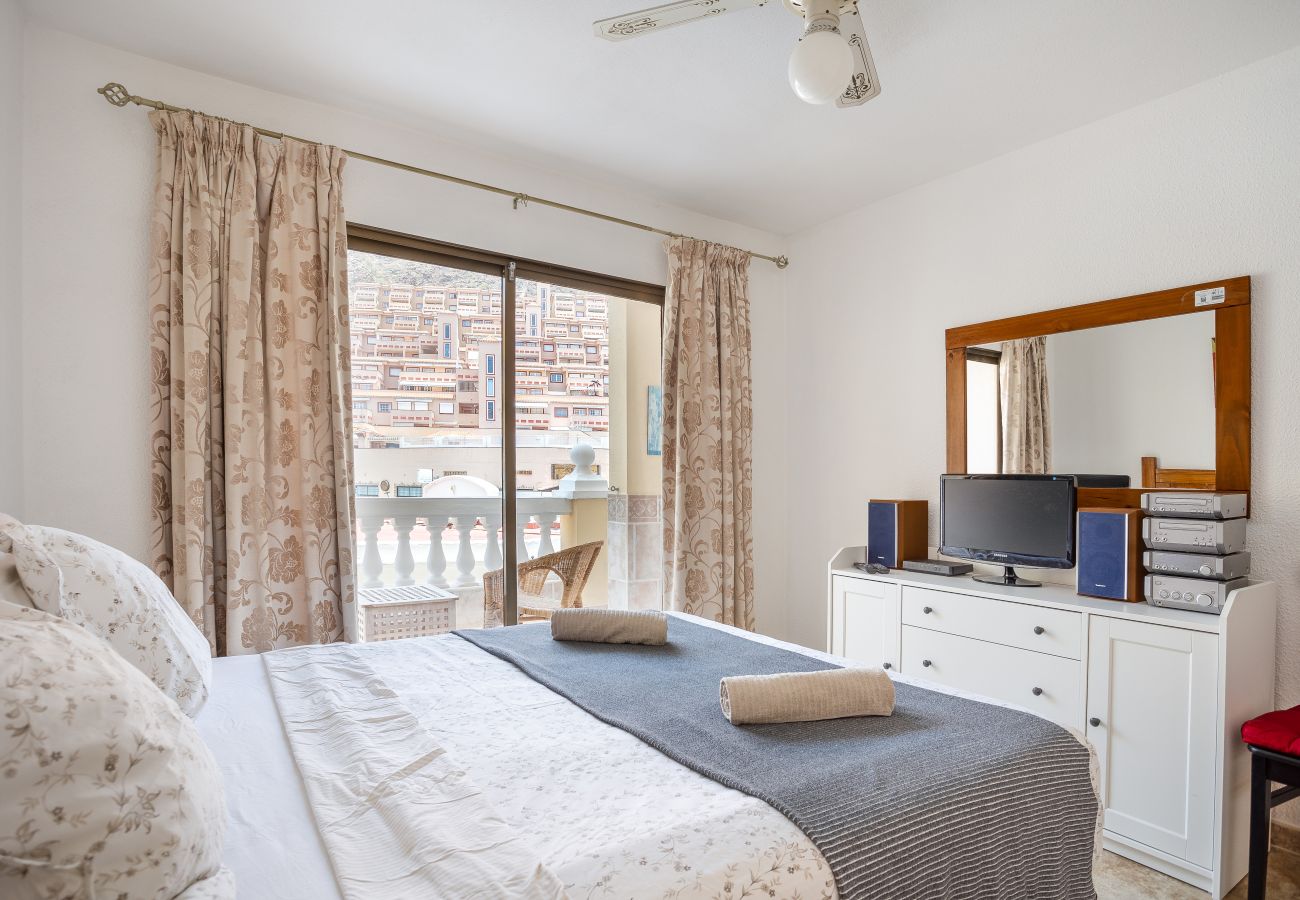 Apartment in Los Cristianos - Castle Harbour Melanie's Flat Los Cristianos by LoveTenerife 