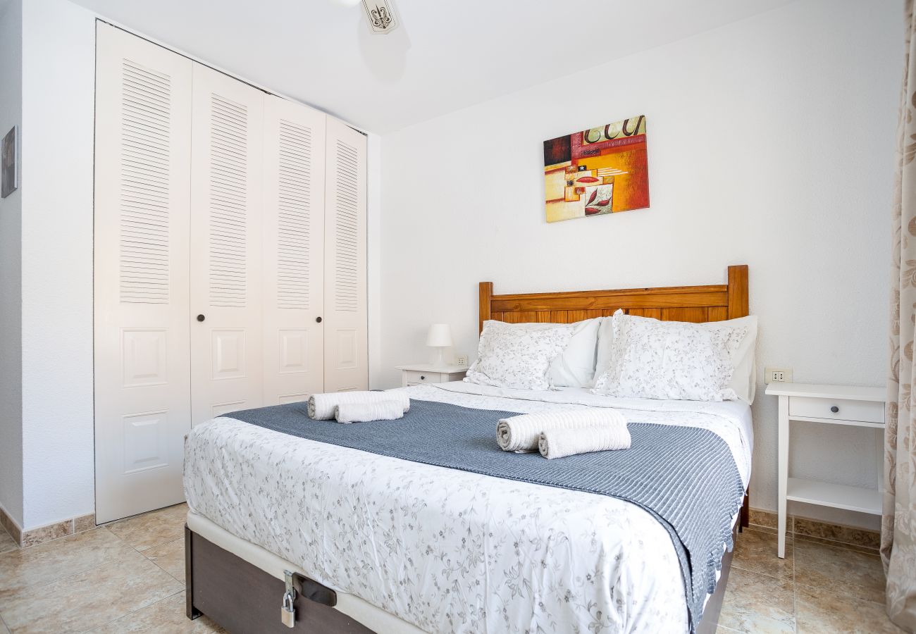 Apartment in Los Cristianos - Castle Harbour Melanie's Flat Los Cristianos by LoveTenerife 