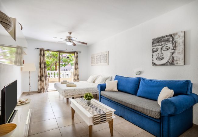 Studio in Los Cristianos - Samuel's Studio Los Cristianos by LoveTenerife (Love Tenerife)