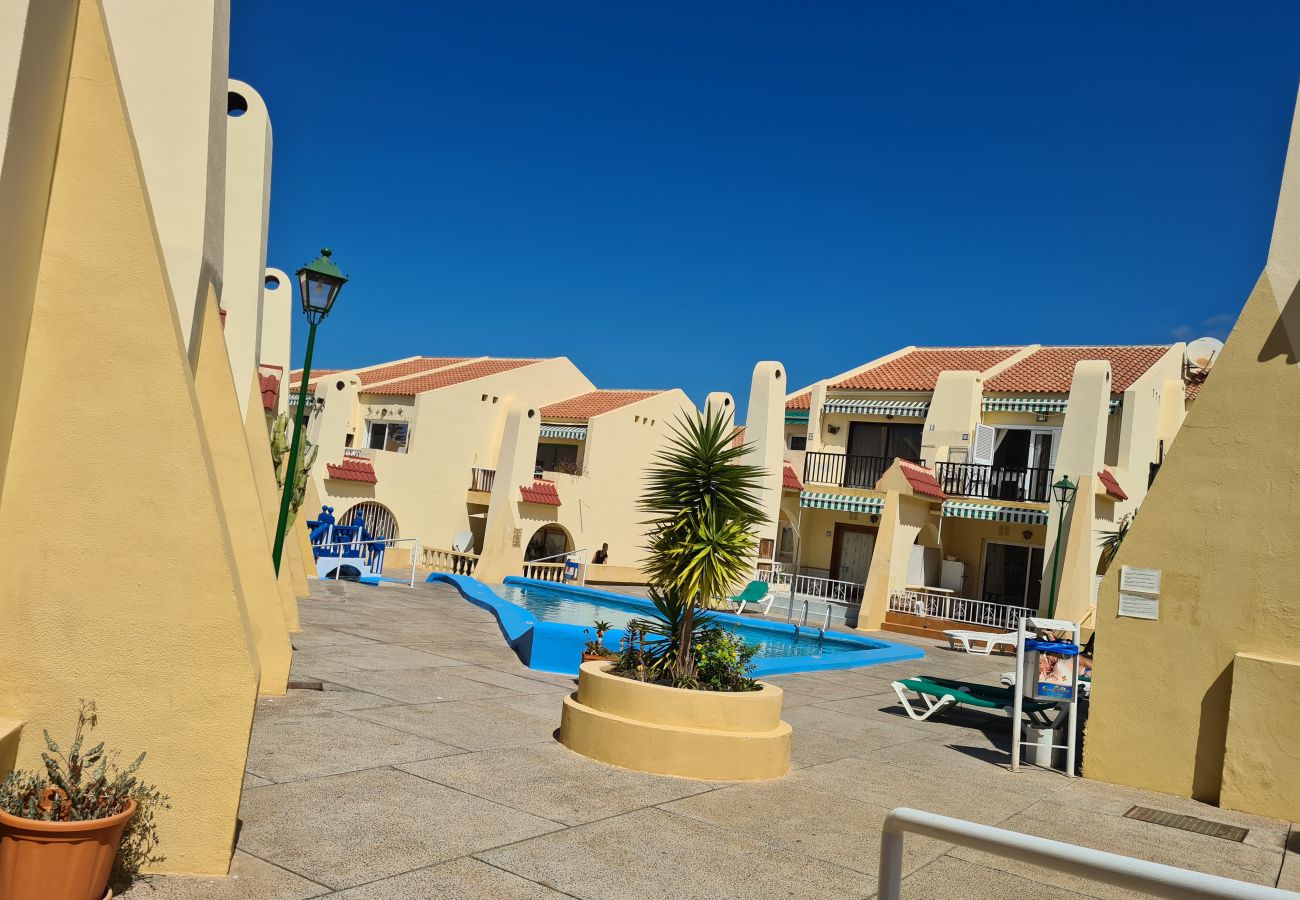 Apartment in Costa Adeje - Mareverde Family Casa Eviwa by LoveTenerife (Love Tenerife)